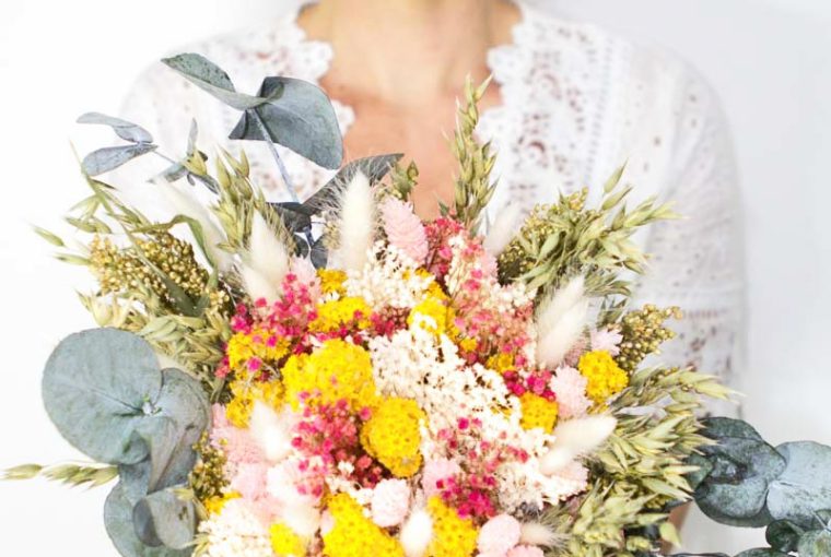 bouquet de fleurs séchées