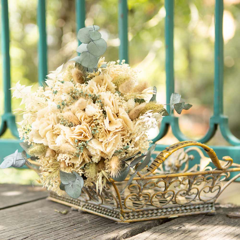 Bouquet de fleurs séchées bucolique