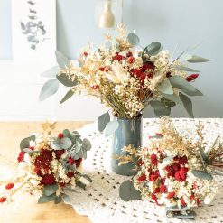 Bouquets de fleurs séchées pour table de noel