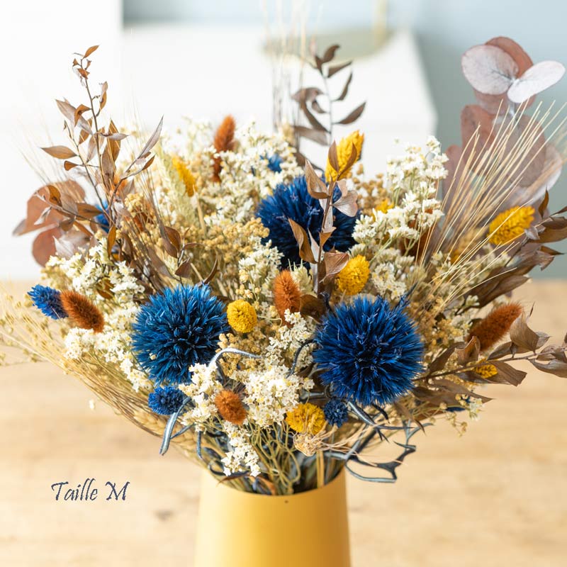Bouquet de fleurs séchées chardons bleu