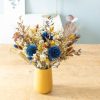 Bouquet de fleurs séchées automne bleu et jaune