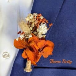 boutonnière de mariage en fleurs séchées