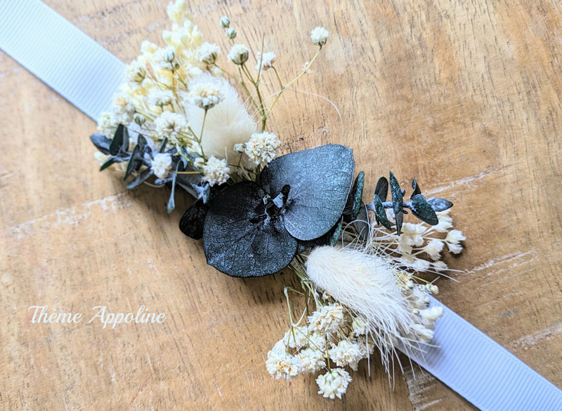 Bracelet de fleurs séchées Appoline pour mariée