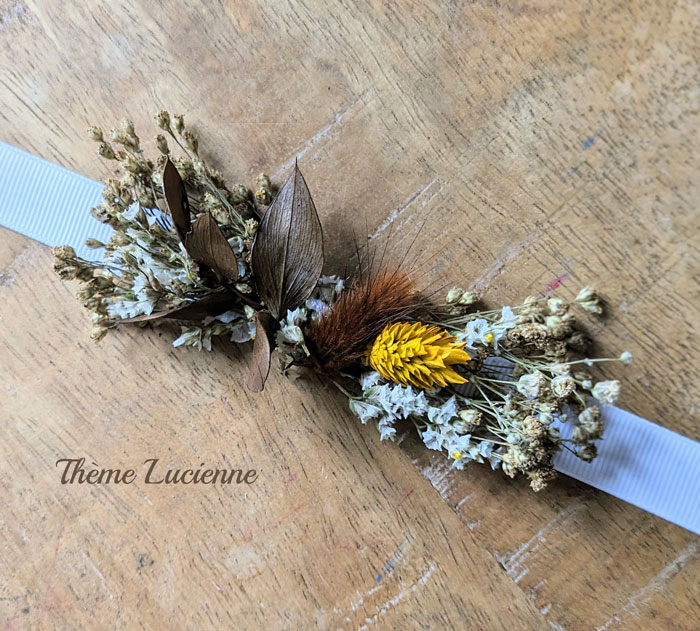 Bracelet de fleurs séchées blanc et marron pour mariée