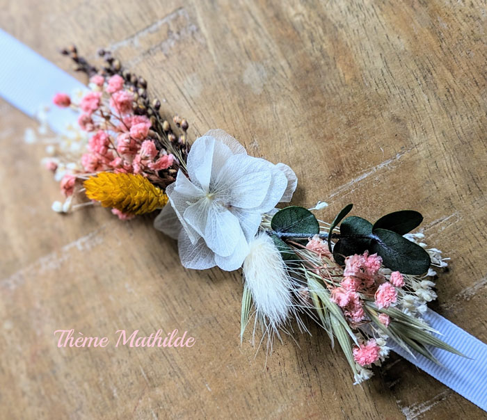 Bracelet de fleurs séchées de mariée blanc, jaune et rose