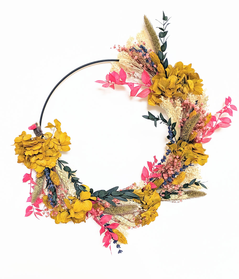 Couronne murale de fleurs séchées Rose et Jaune D30
