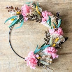 Couronne murale de fleurs séchées rose et jaune D30
