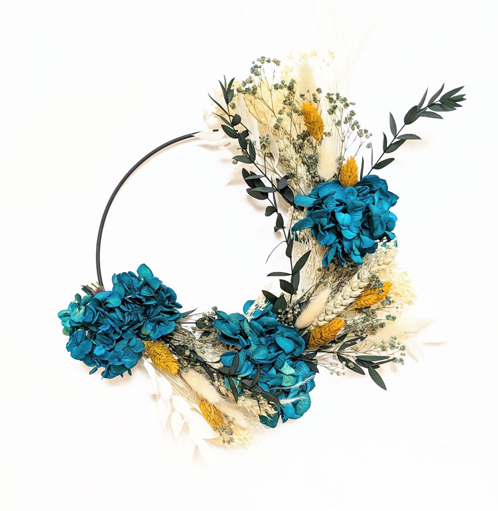 Couronne murale de fleurs séchées hortensia bleu D20