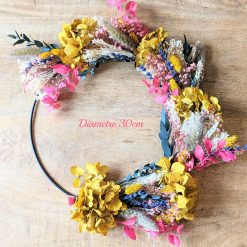 Couronne murale de fleurs séchées Rose et Jaune HILDA Diamètre 30 cm pour une décoration bohème et champêtre.