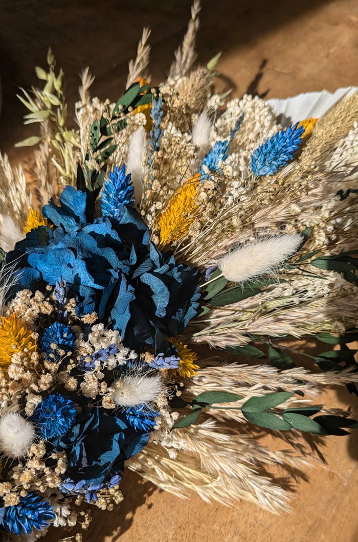 centre de table de mariés en fleurs séchées