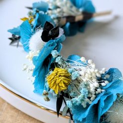 serre tête en fleurs séchées mariée bleu