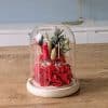 cloche de fleurs séchées rouge amour