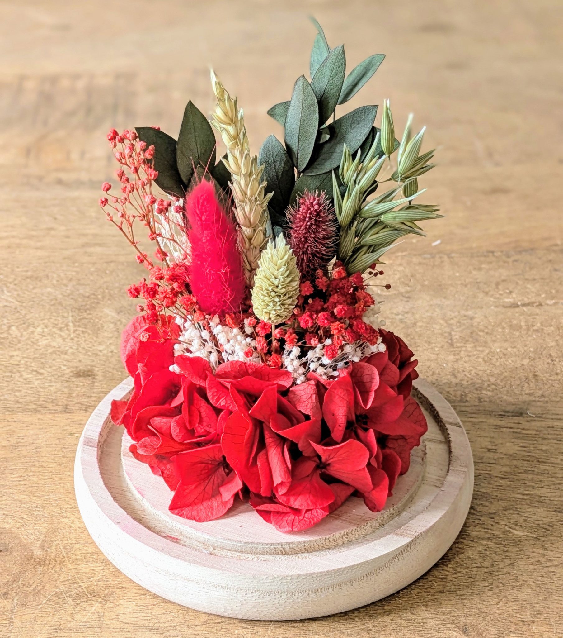cloche de fleurs séchées rouge amour