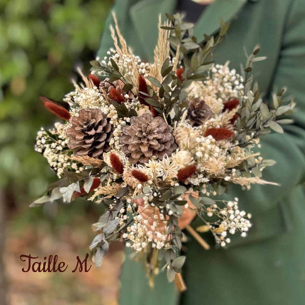 bouquet de fleurs séchées pia à base de pomme de pin